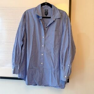 Gap “the big shirt”